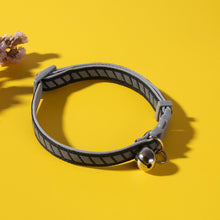 Load image into Gallery viewer, Reflective Plastic Buckle Collar for Pets