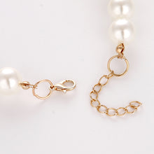 Load image into Gallery viewer, Pearl Hand-woven Adjustable Collar for Cats