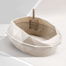 Load image into Gallery viewer, Plastic Anti-sputtering Diamond-shaped Semi-enclosed Cat Litter Box
